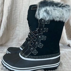 Eddie Bauer Women's Hunt Pac Deluxe Boot